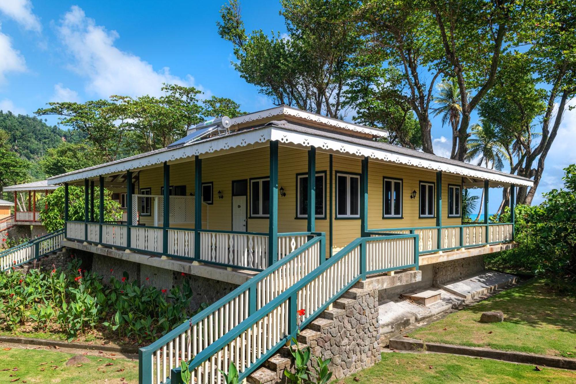 Rosalie Bay Eco Resort & Spa Exterior photo